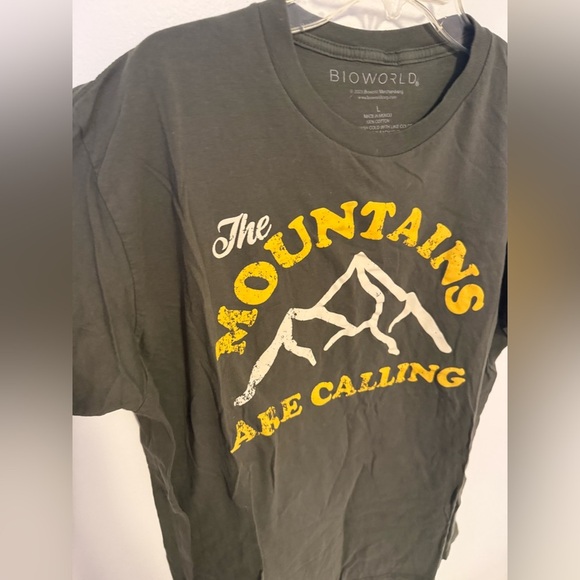 Bioworld Dark Gray Cotton T-Shirt - Picture 3 of 4